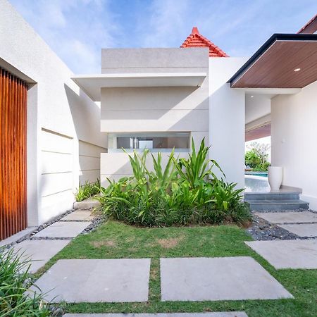 Fenosa Seminyak Villas By Nagisa Bali Екстер'єр фото