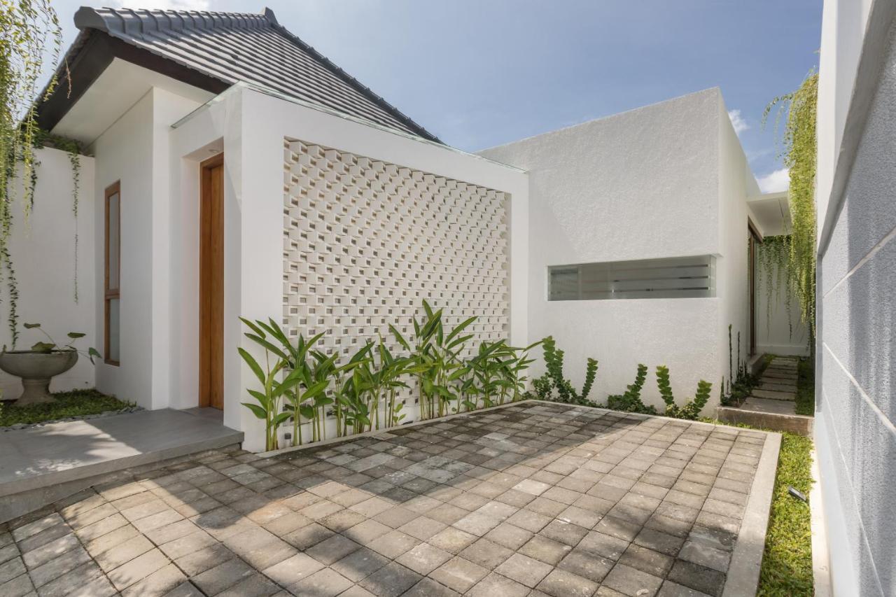 Fenosa Seminyak Villas By Nagisa Bali Екстер'єр фото